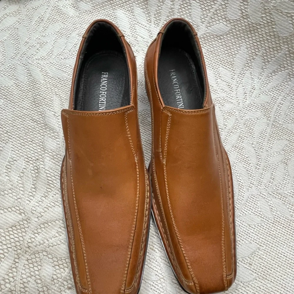 Franco Fortini men's tan leather square-toe loafers